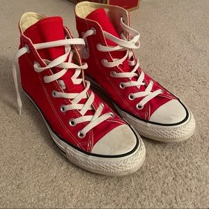 red converse